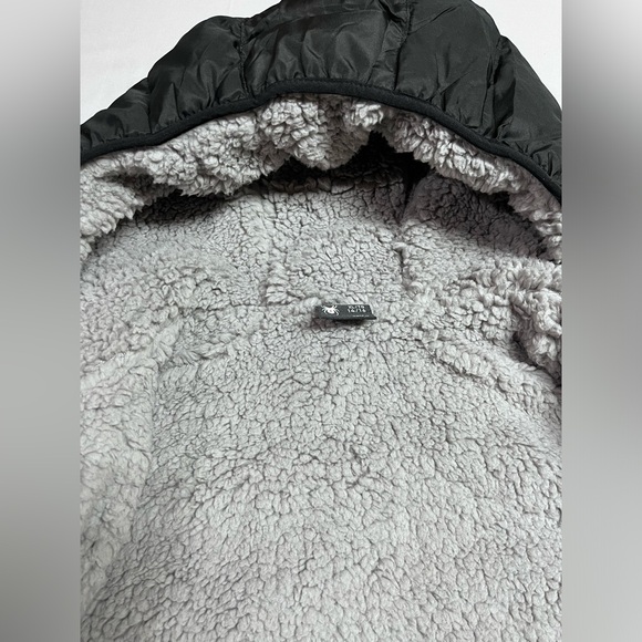 Spyder Kids Boys Sherpa Lined Puffer Jacket Black 14-16 - Picture 7 of 8